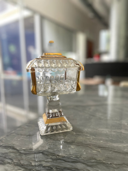 Vintage MCM Jeanette Glass Wedding Cake Box Comppote