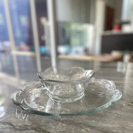 Vintage Anchor Hocking Savannah Glass Platter and Bowl Set