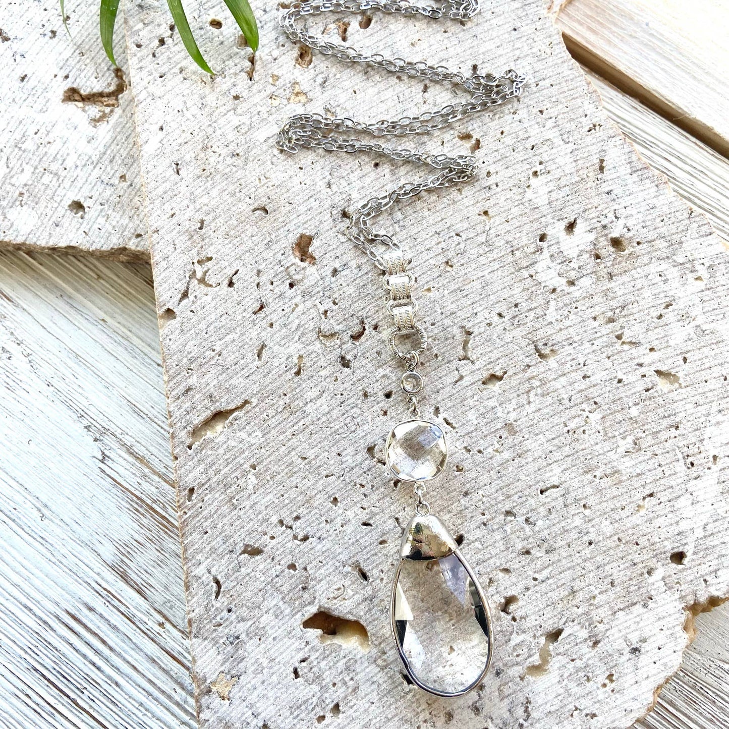 Chandelier necklace vintage boutique salon jewelry artisan: Silver