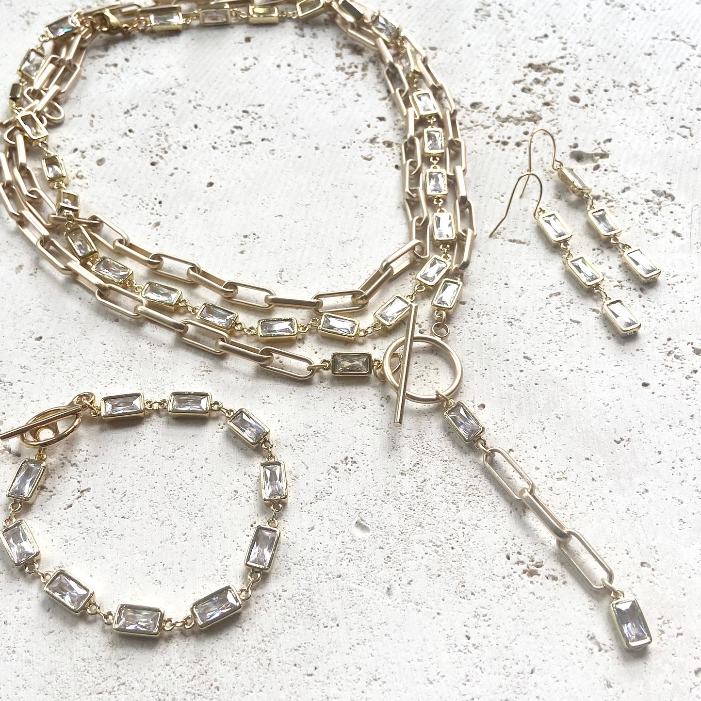 Paperclip wrap necklace: Matte gold