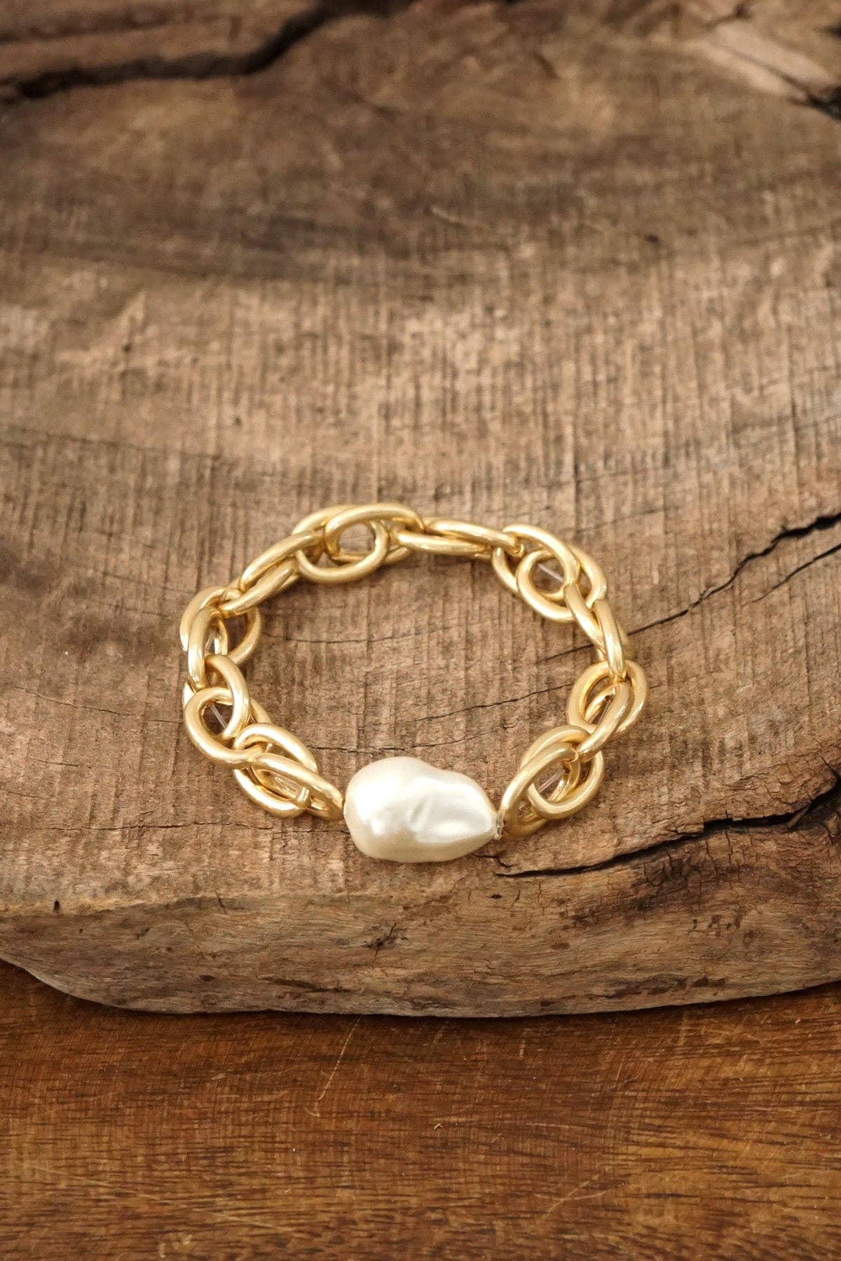 Gold Chunky Pearl Bracelet