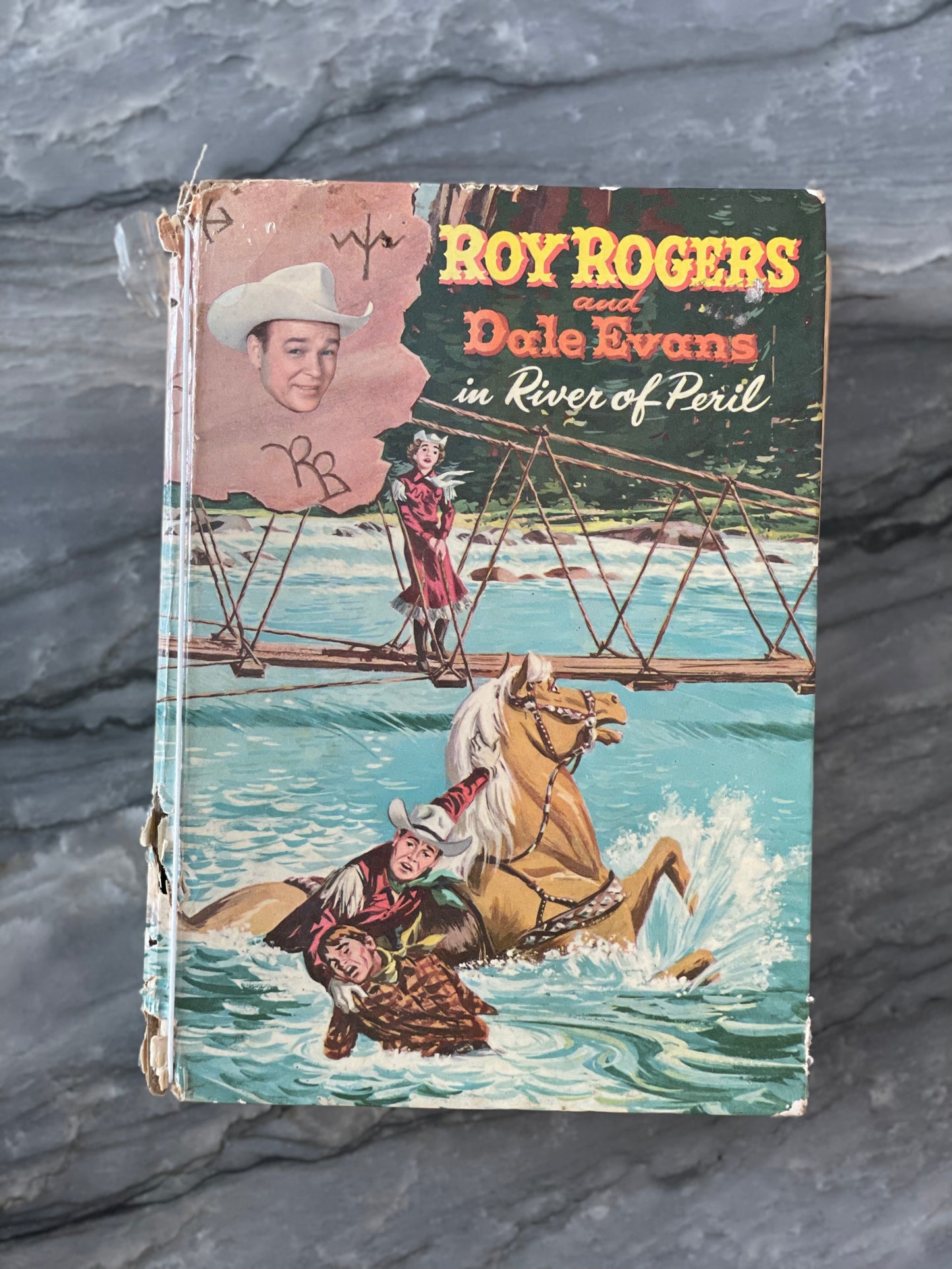 1957 Roy Rogers & Dale Evans in River of Peril Book