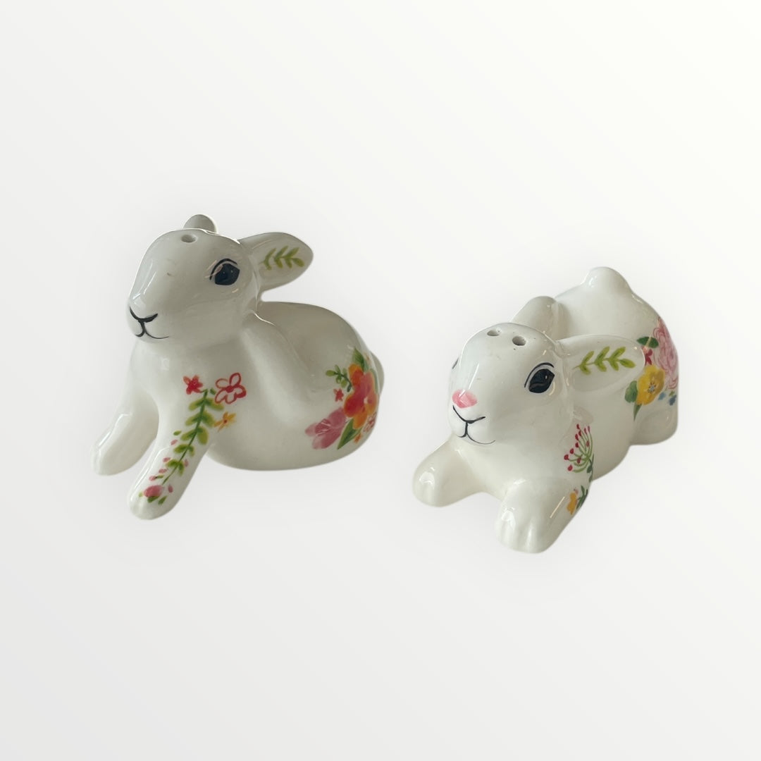 Vintage Pier 1 Bunny Salt & Pepper Shakers