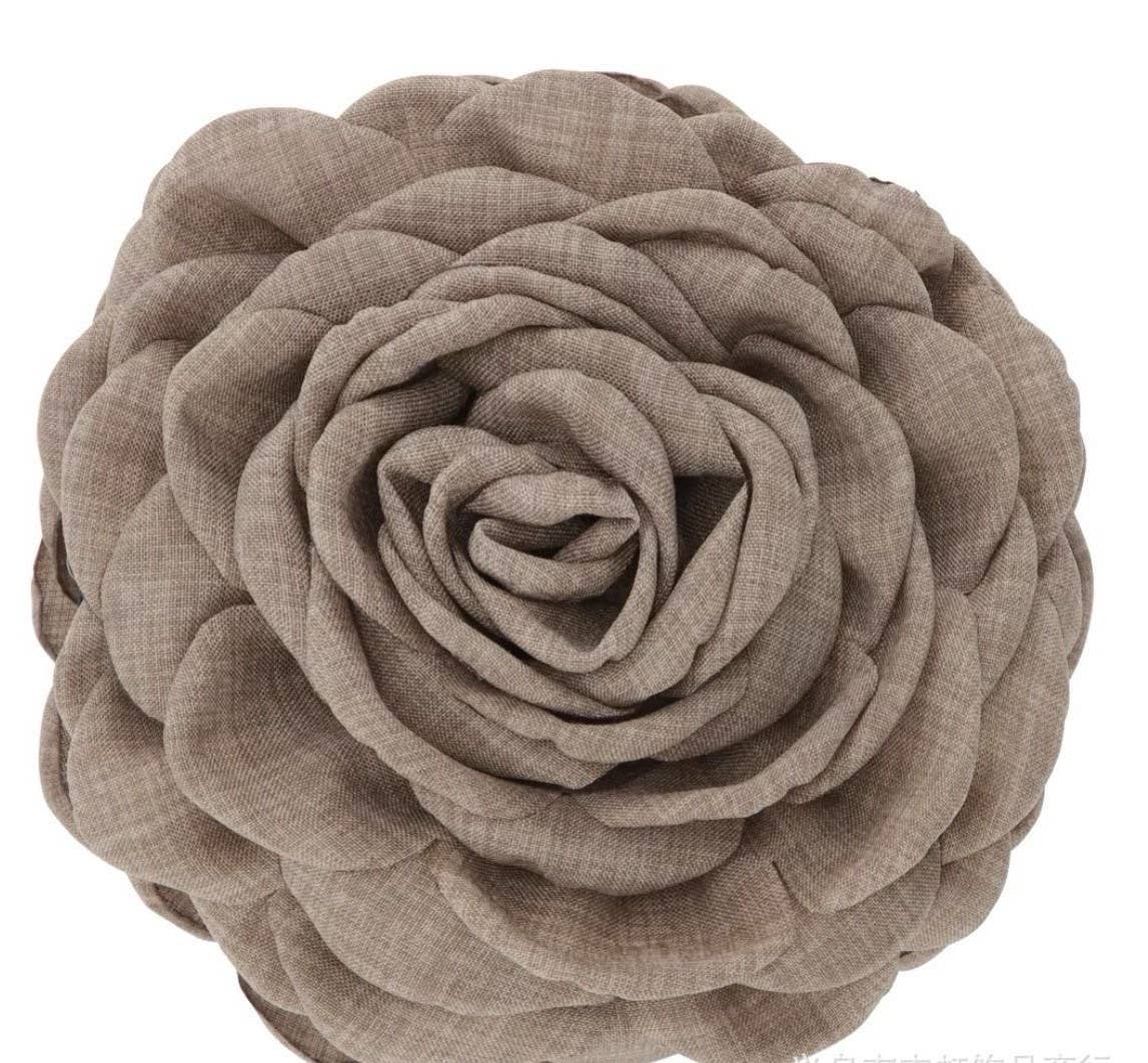 Elegant Flower Hair Claw Clip – Multiple Colors & Sizes: Beige / 9cm