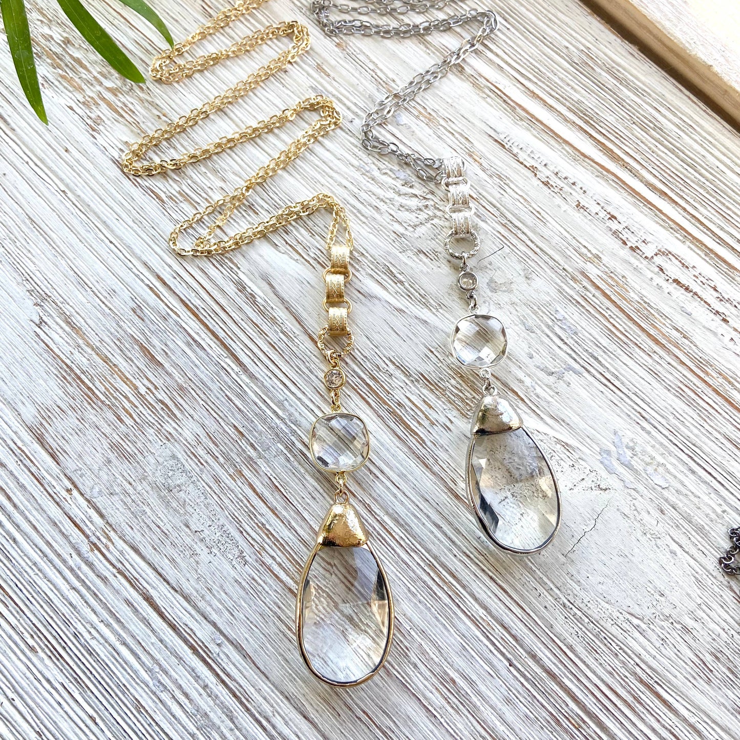 Chandelier necklace vintage boutique salon jewelry artisan: Silver