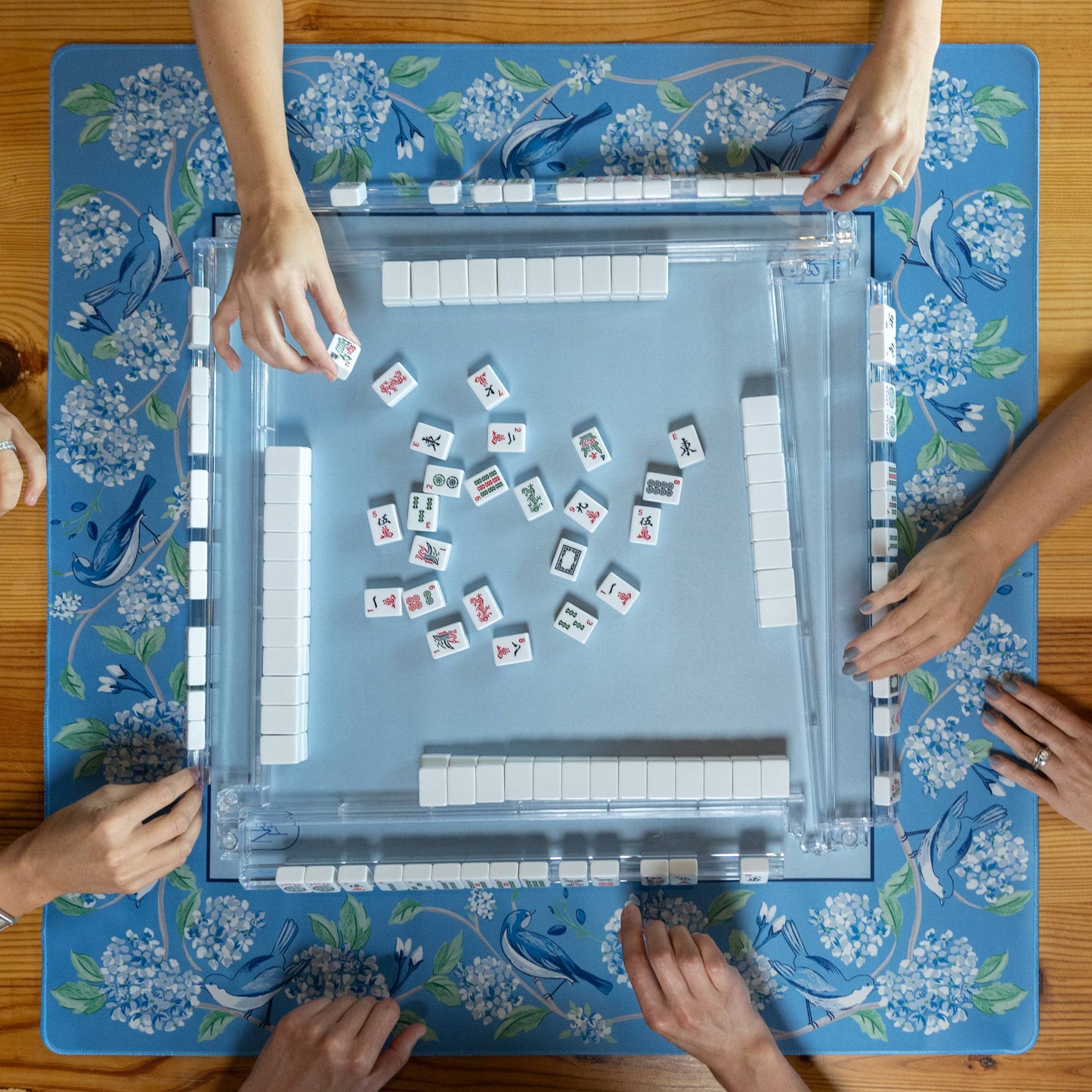 Blue Hydrangea Bird Mahjong Mat